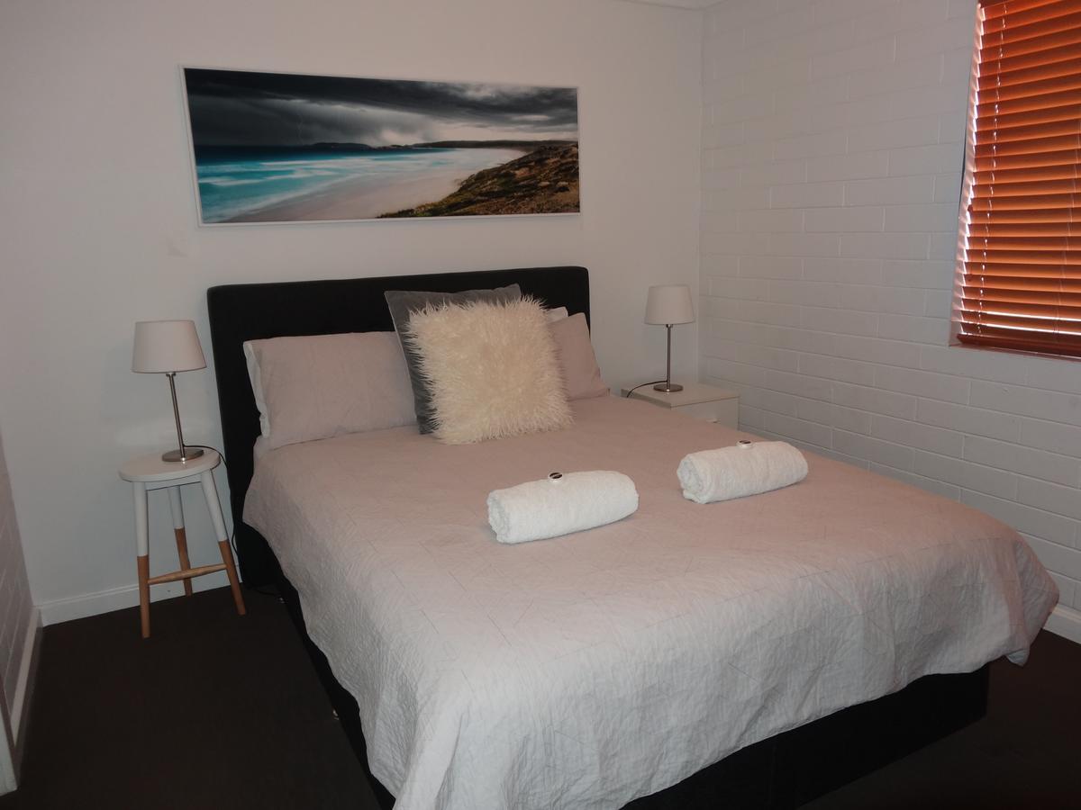 Archipelago Apartments Esperance Bagian luar foto